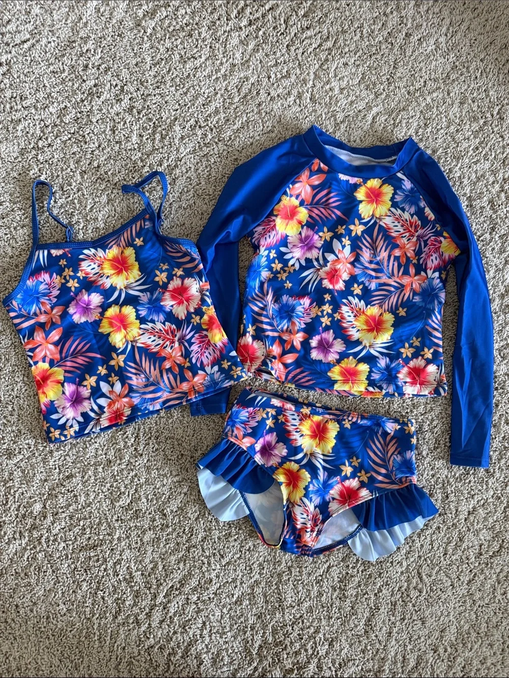 NWT Amazon Girls Blue Floral Rashguard Tankini Set with Ruffle Bottoms size 7-8